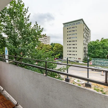 Aleja Stanow Zjednoczonych 21 By Homeprime Warsaw Exterior photo