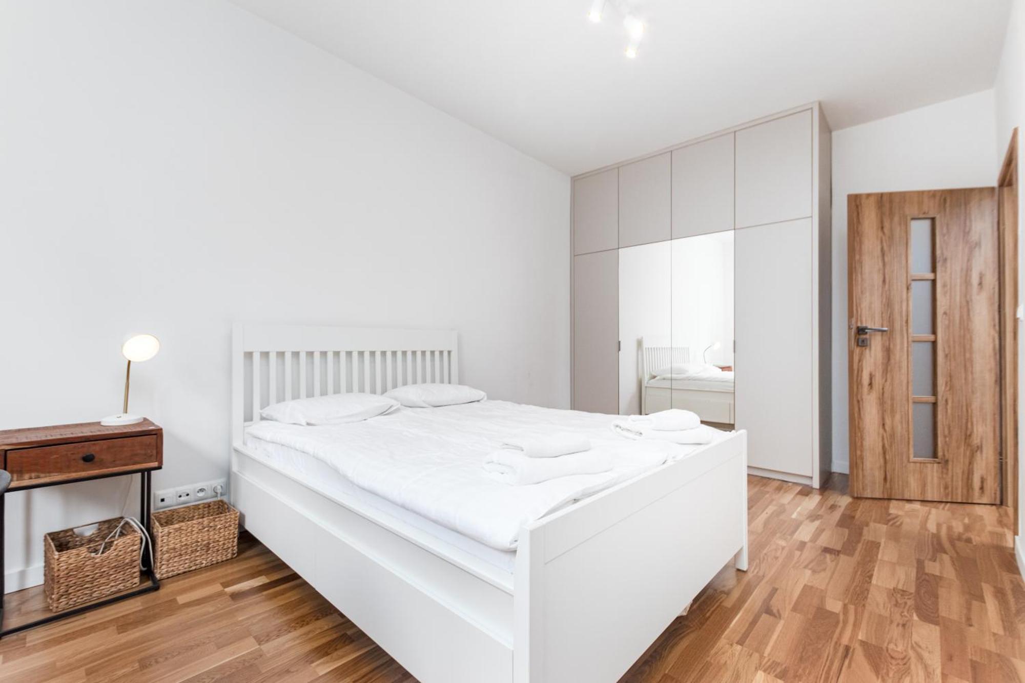 Apartment Aleja Stanow Zjednoczonych 21 By Homeprime *